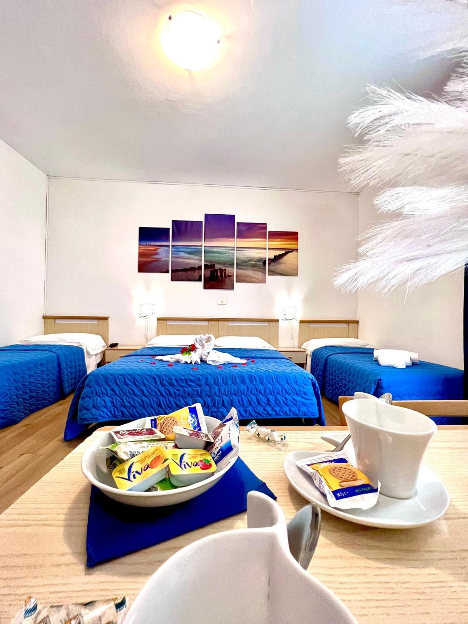 Hotel Trovatore Лидо ди Йезоло Екстериор снимка