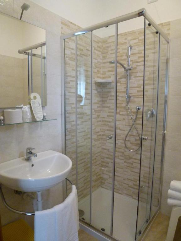 Hotel Trovatore Лидо ди Йезоло Екстериор снимка